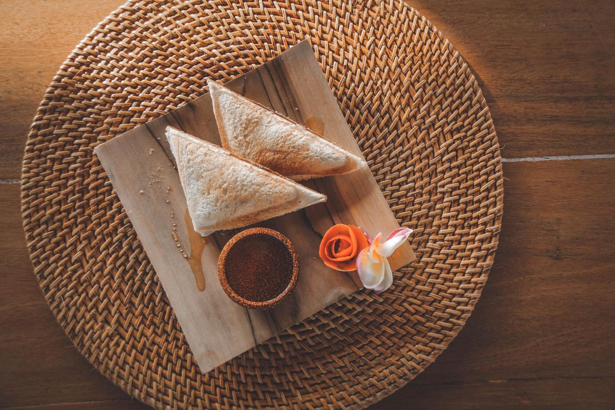 Govardan Home Stay Canggu Екстериор снимка